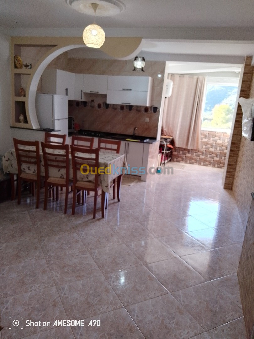 Vente Appartement F2 Tizi Ouzou Azeffoun