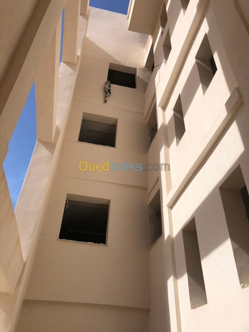 Vente Appartement F4 Alger Dar el beida