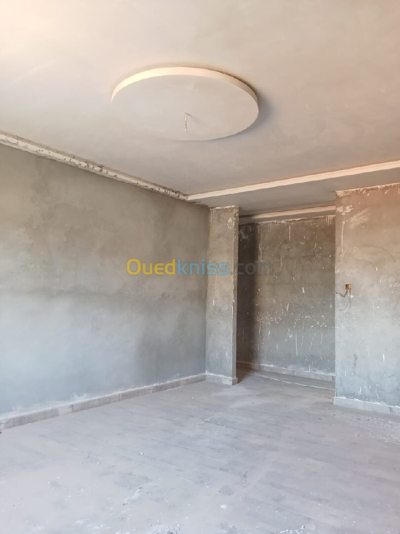 Vente Appartement F3 Alger Bordj el kiffan