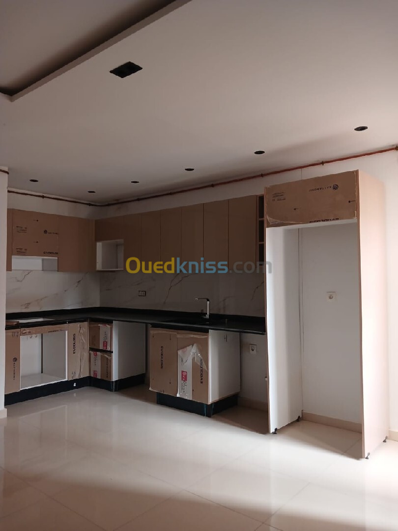 Vente Appartement F4 Oran Bir el djir