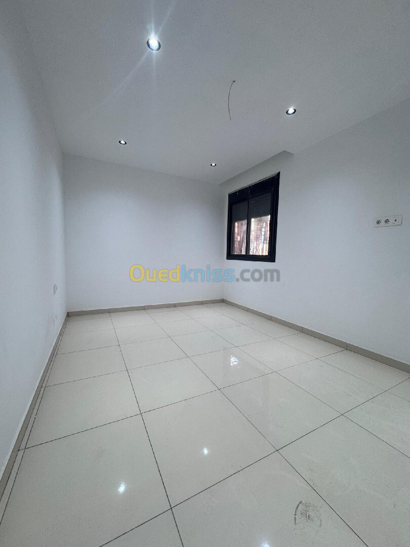 Vente Appartement F4 Oran Bir el djir