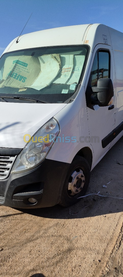 Renault Master 2015