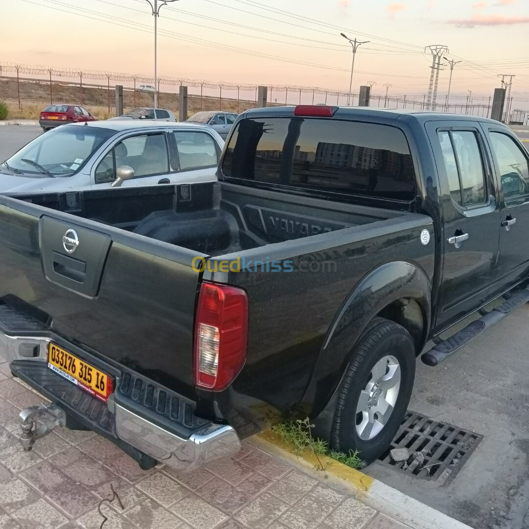 Nissan Navara 2015 Elegance 4x4