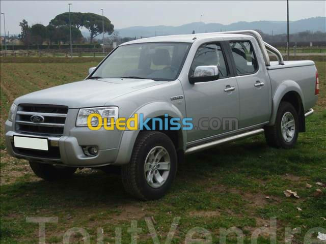 Pick-up 4x4 - prix imbatable!! 3500 DA