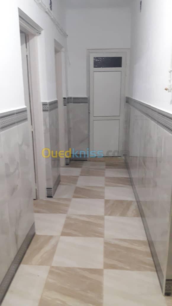 Location Niveau De Villa F3 Chlef Sidi abderrahmane