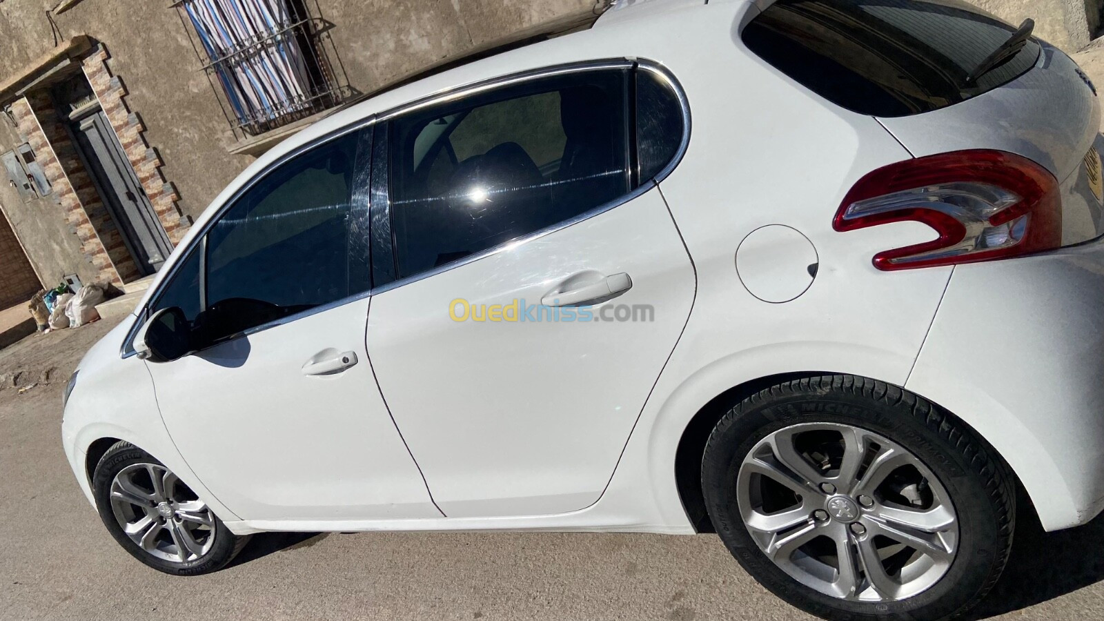 Peugeot 208 2014 Allure