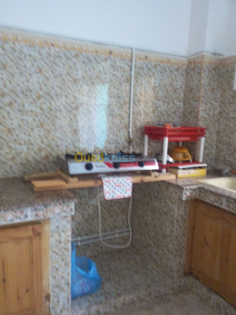 Location Appartement F3 Oran Ain el turck