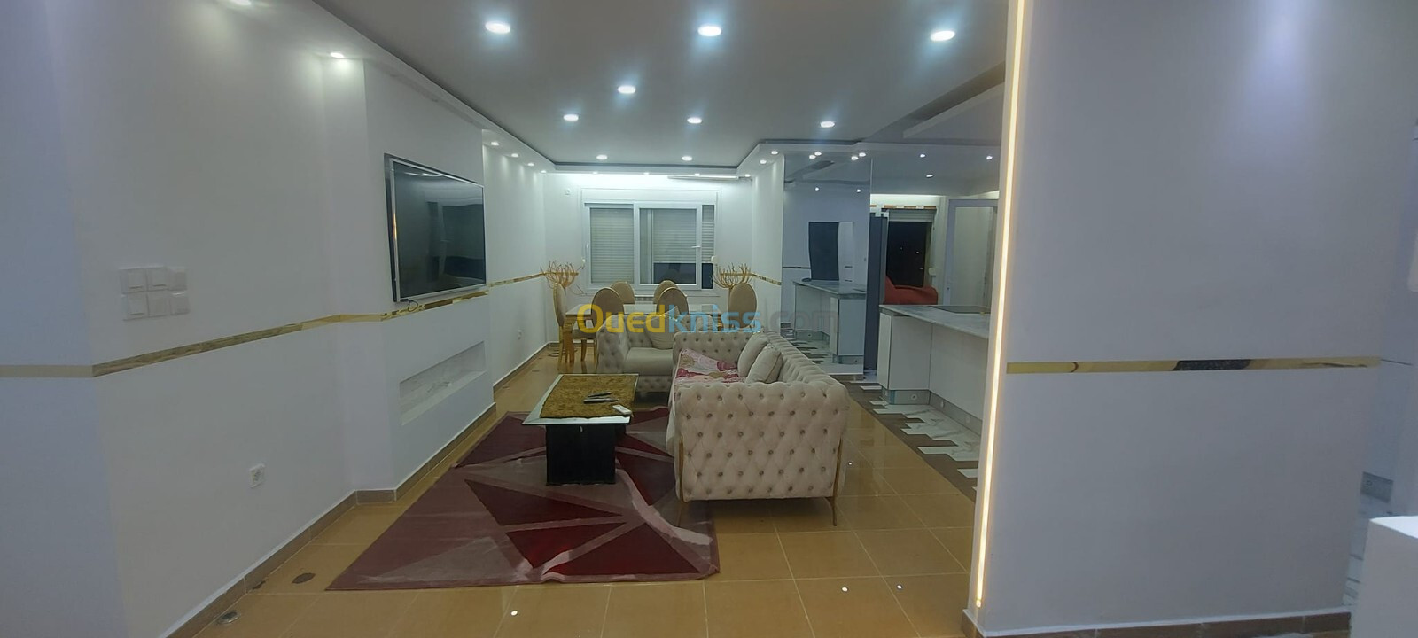 Location Appartement F4 Annaba Annaba