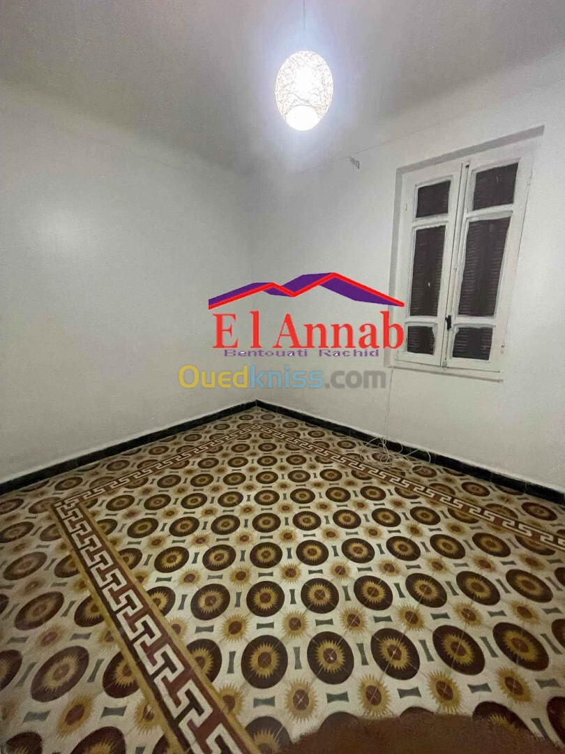 Location Appartement F4 Annaba Annaba