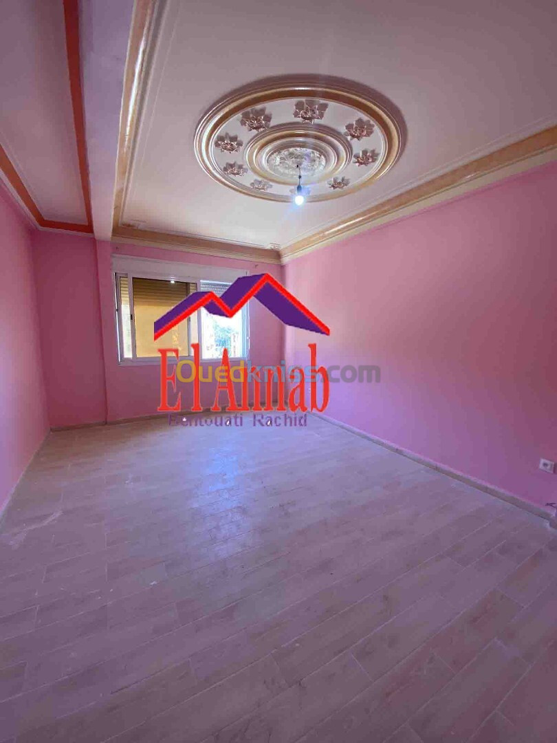 Location Appartement F5 Annaba Annaba