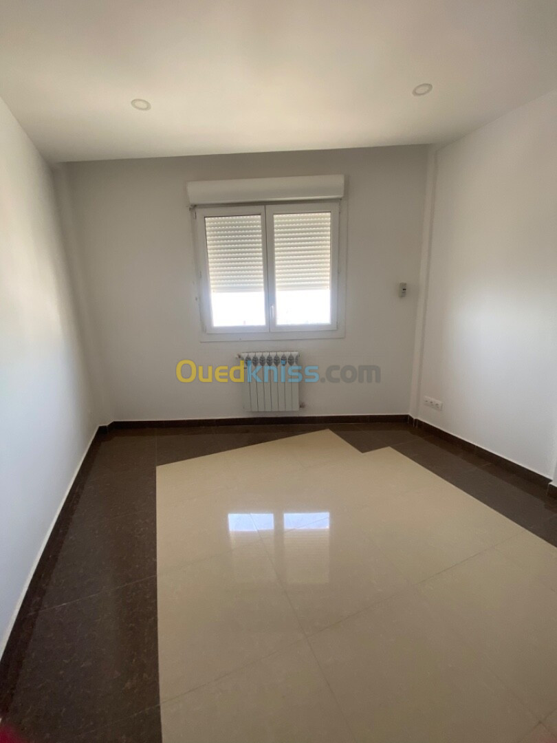 Vente Appartement F4 Annaba Annaba