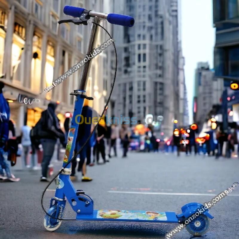 Trottinette avec roues lumineuses pour enfant