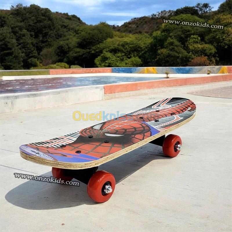 Skateboard, Planche a roulettes en bois pour enfant