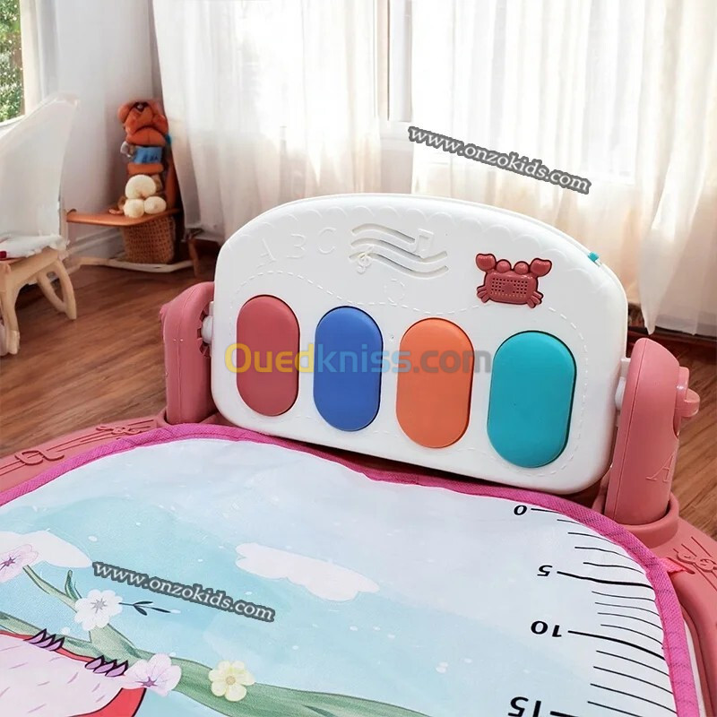 Tapis d'éveil et de développement pour bébés avec piano