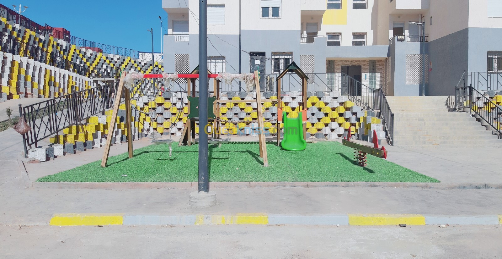 Location Appartement F04 Mostaganem Mostaganem