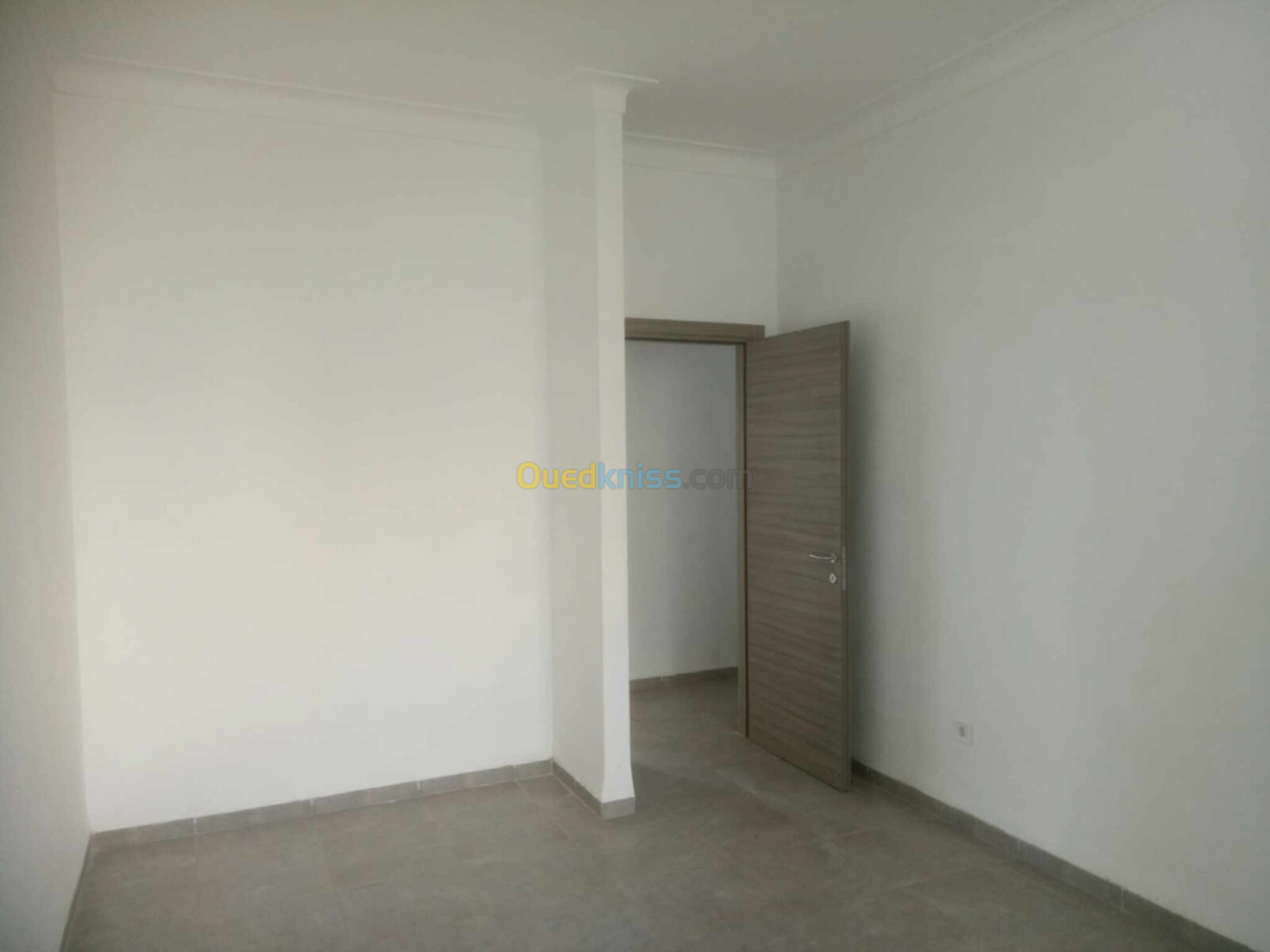 Location Appartement F4 Alger Birkhadem