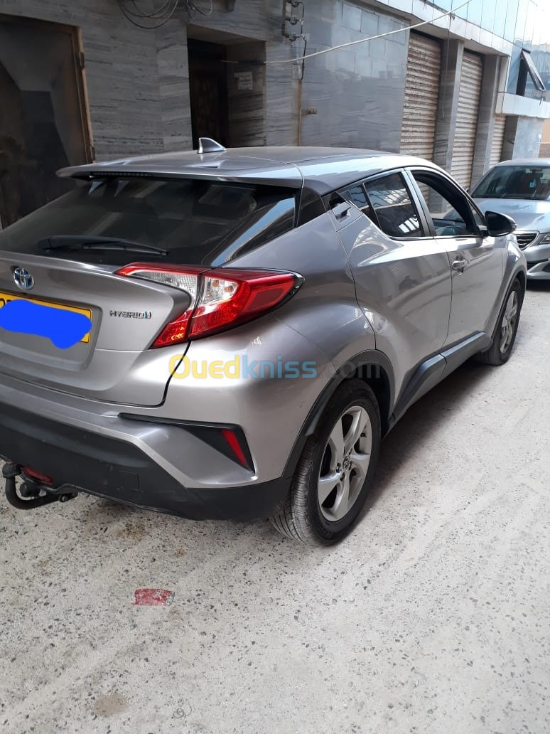 Toyota CHR 2018 HIBRID