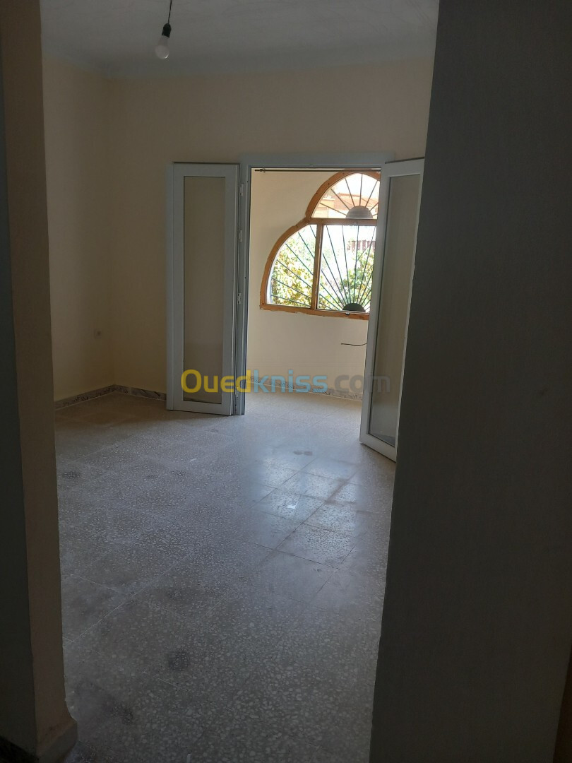 Location Appartement F3 Chlef Chlef