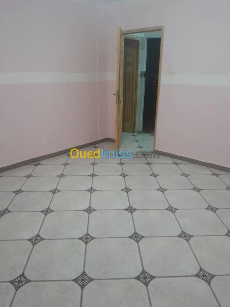 Location Niveau De Villa F4 Laghouat Laghouat