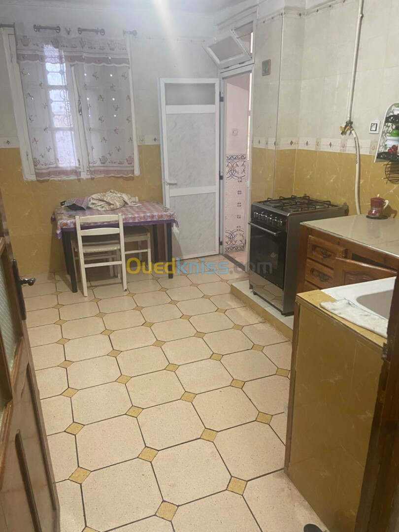 Vente Appartement F4 Guelma Guelma