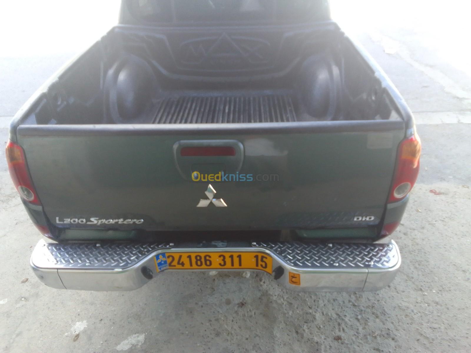 Mitsubishi L200 2011 Doube cabine Evolution