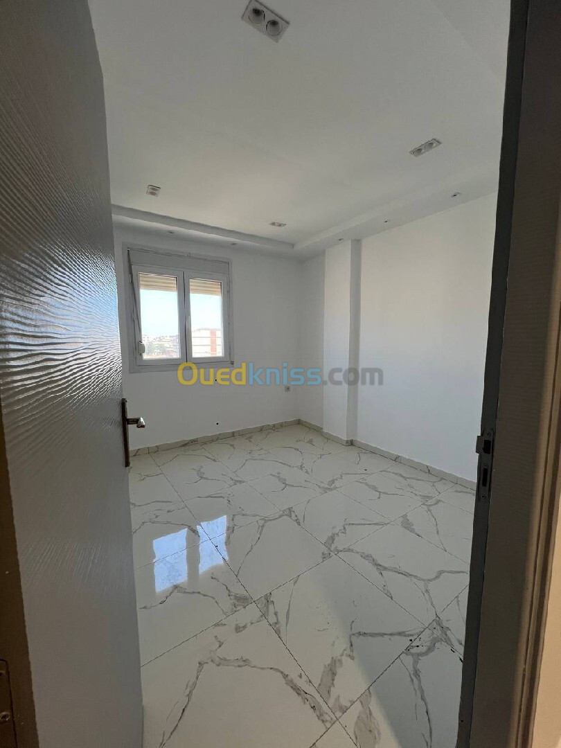 Vente Appartement F4 Alger Bordj el kiffan