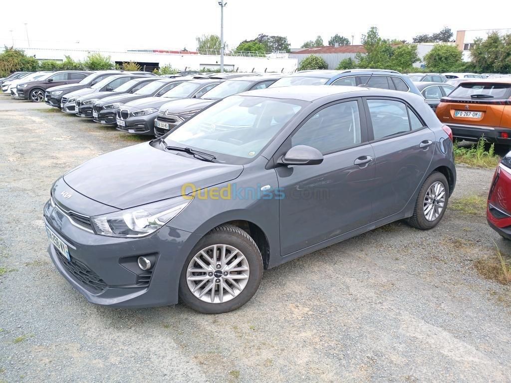 Kia Rio 2022 