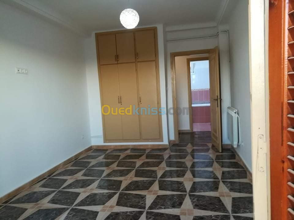 Location Appartement F4 Alger Beni messous