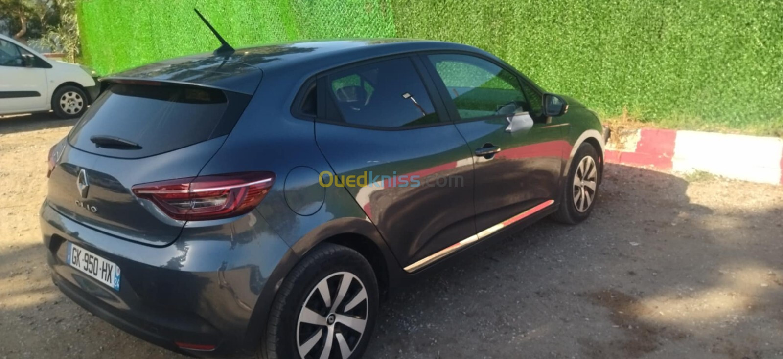 Renault clio 5 (par procuration) 2022 