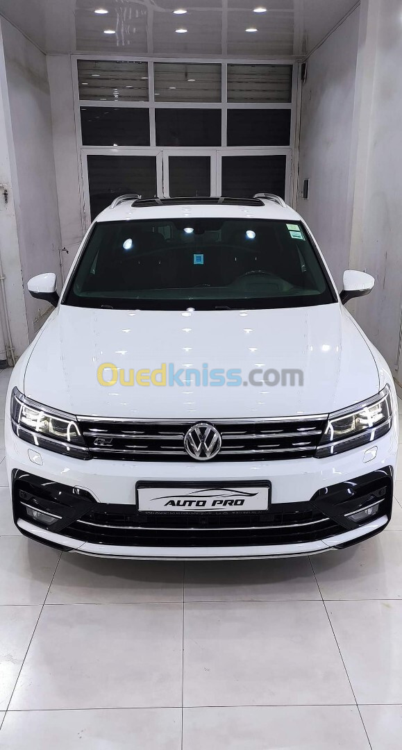 Volkswagen New Tiguan 2019 R-Line