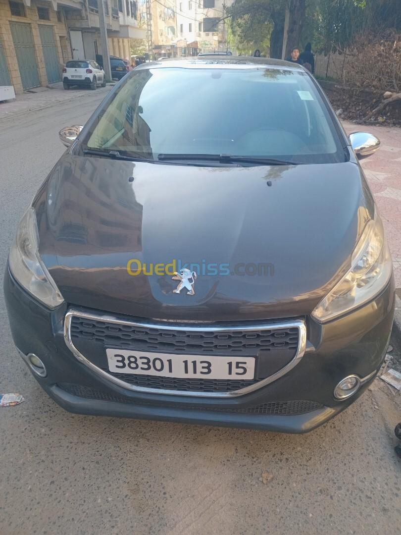 Peugeot 208 2013 Allure