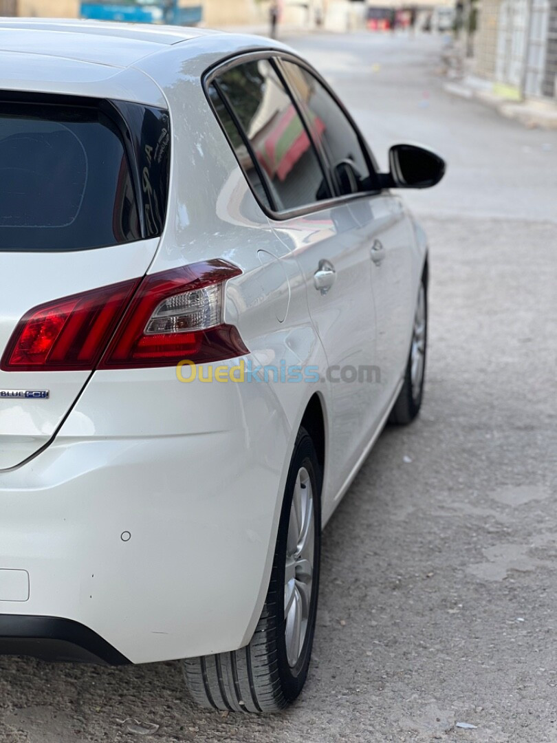 Peugeot 308 2016 Allure