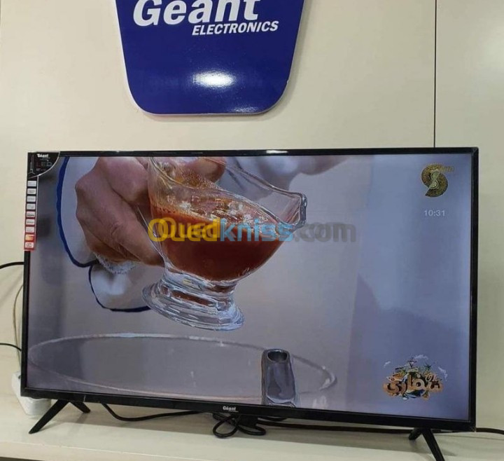 Géant TV SMART 32" TNT / Bluetooth / ANDROID 11 - GN-E32A71SM11-N