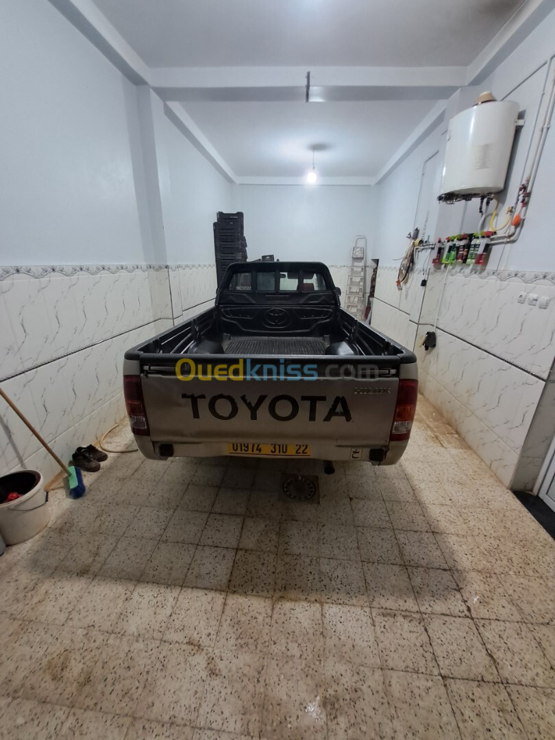 Toyota Hilux 2010 