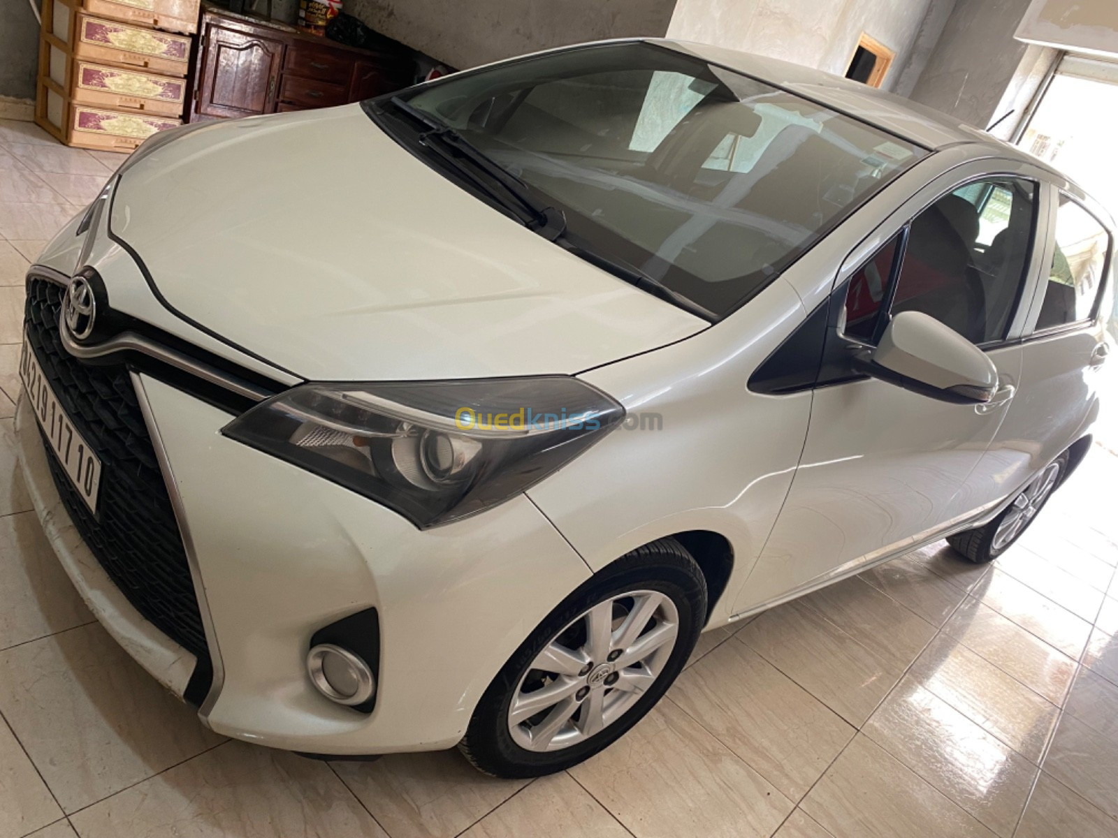 Toyota Yaris 2017 Red Edition