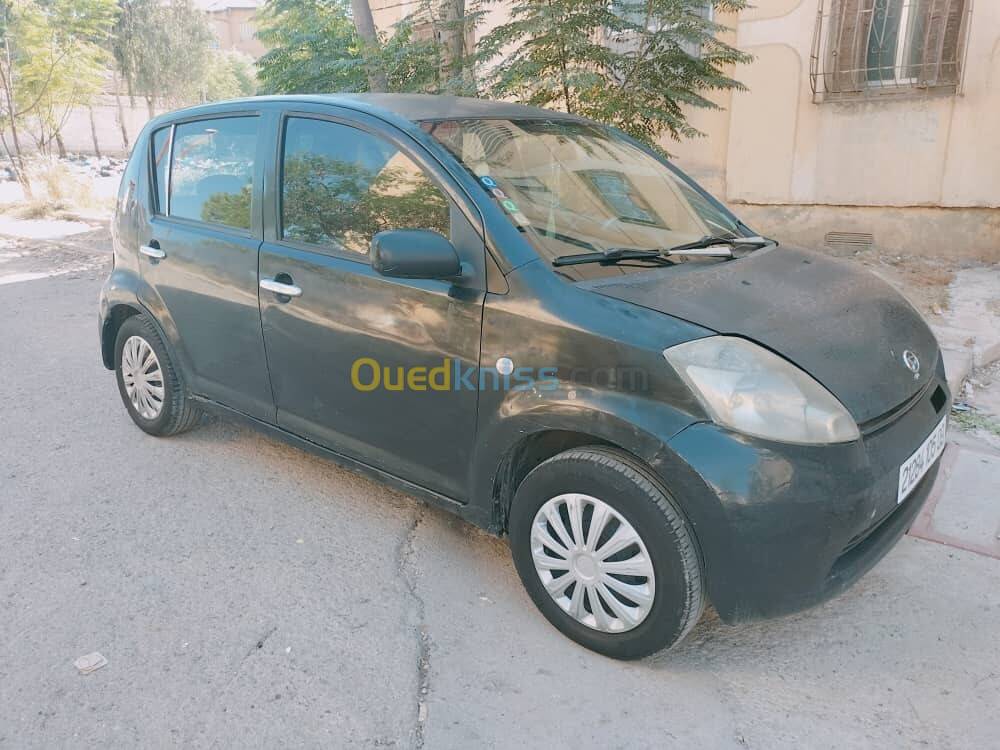 Daihatsu Sirion 2005 Sirion