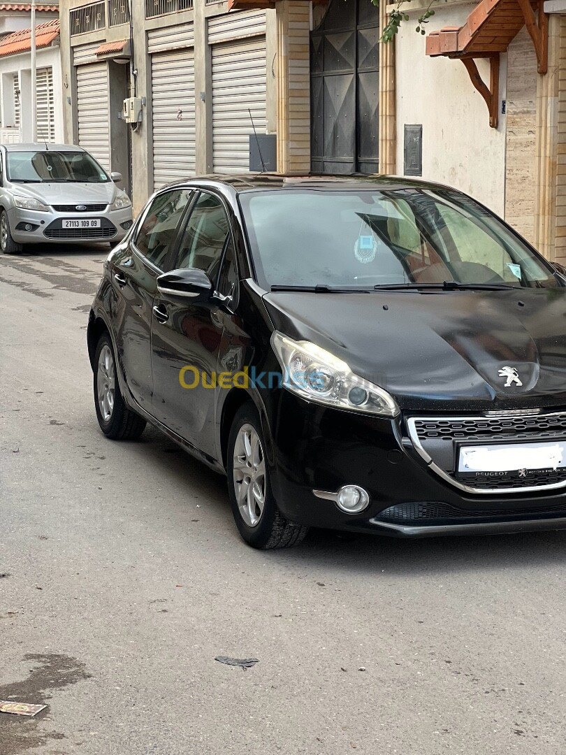 Peugeot 208 2014 208