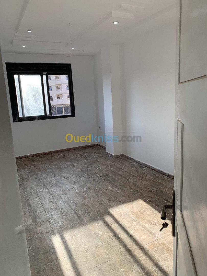 Vente Appartement F4 Oran Bir el djir