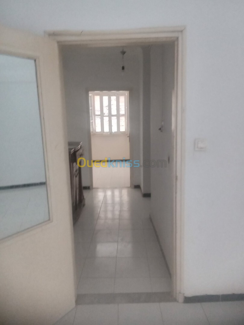 Location Appartement F3 Alger Cheraga