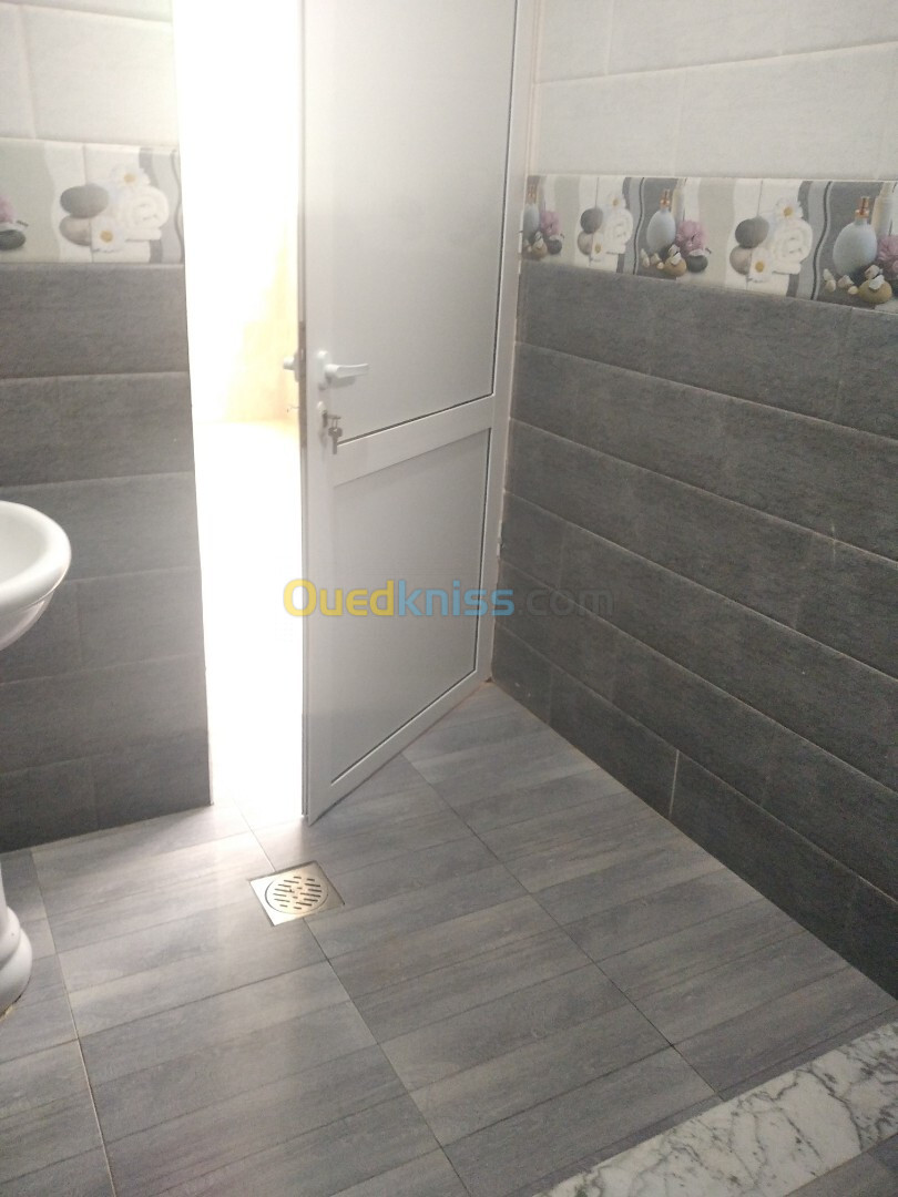 Location Appartement F2 Alger Draria