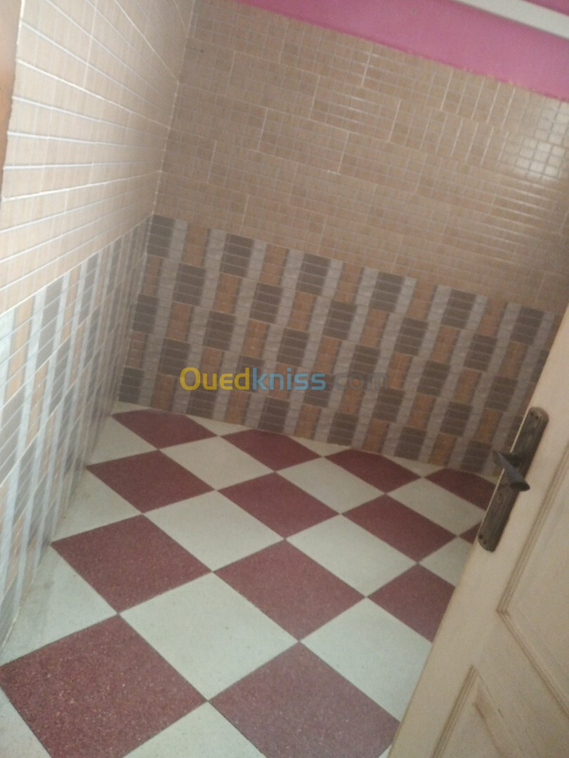 Location Appartement F2 Alger Draria