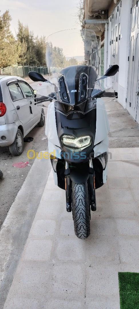 BMW C400x 2021