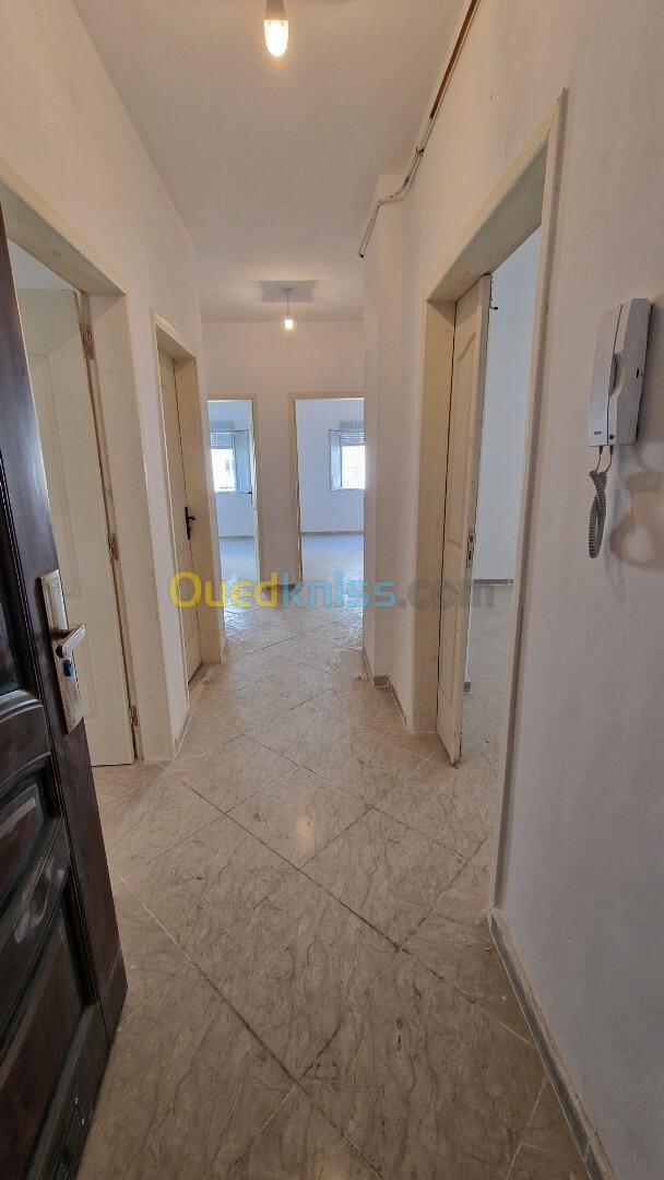 Location Appartement F4 Boumerdès Hammedi