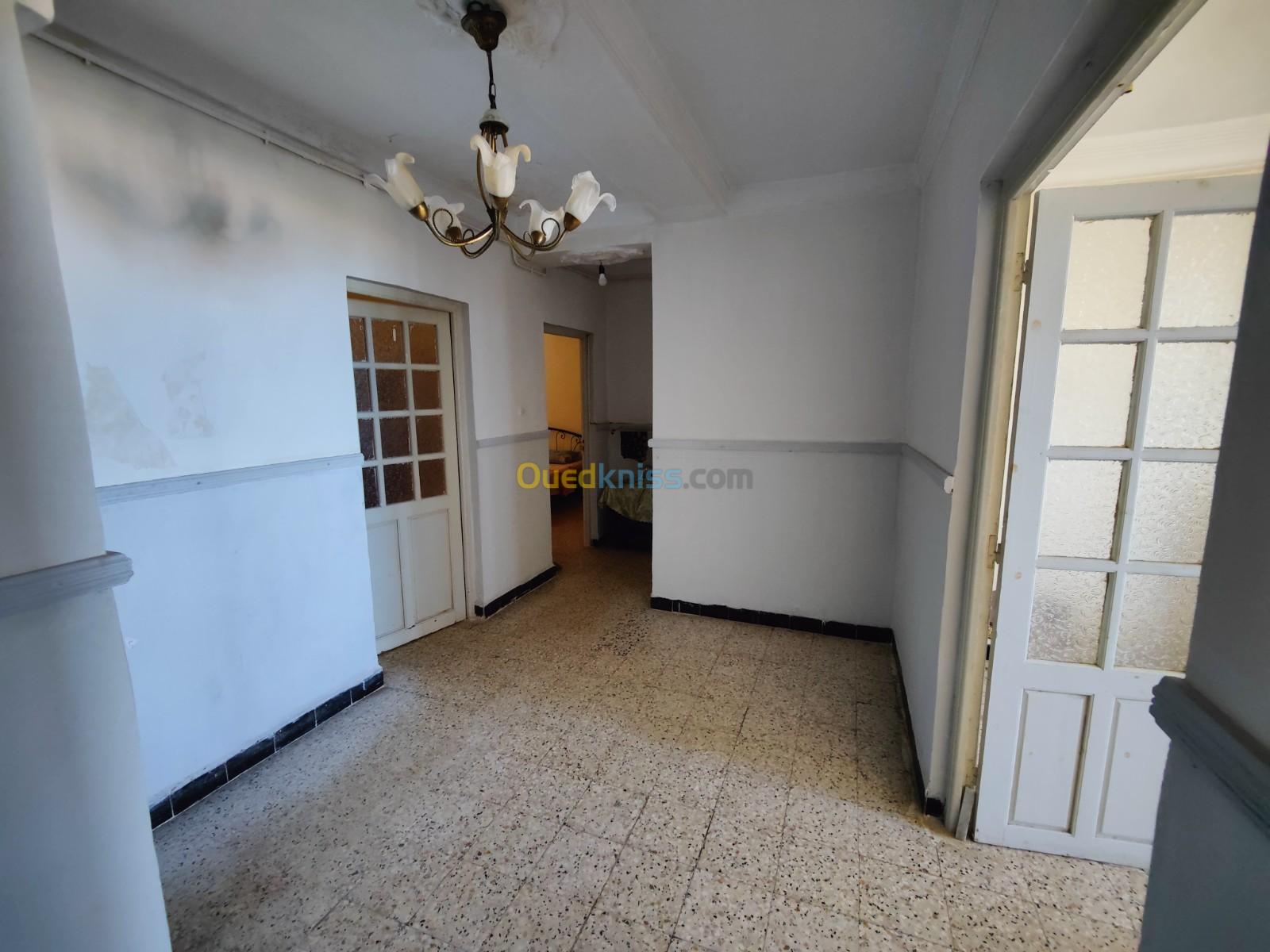 Vente Appartement F3 Tipaza Bou haroun