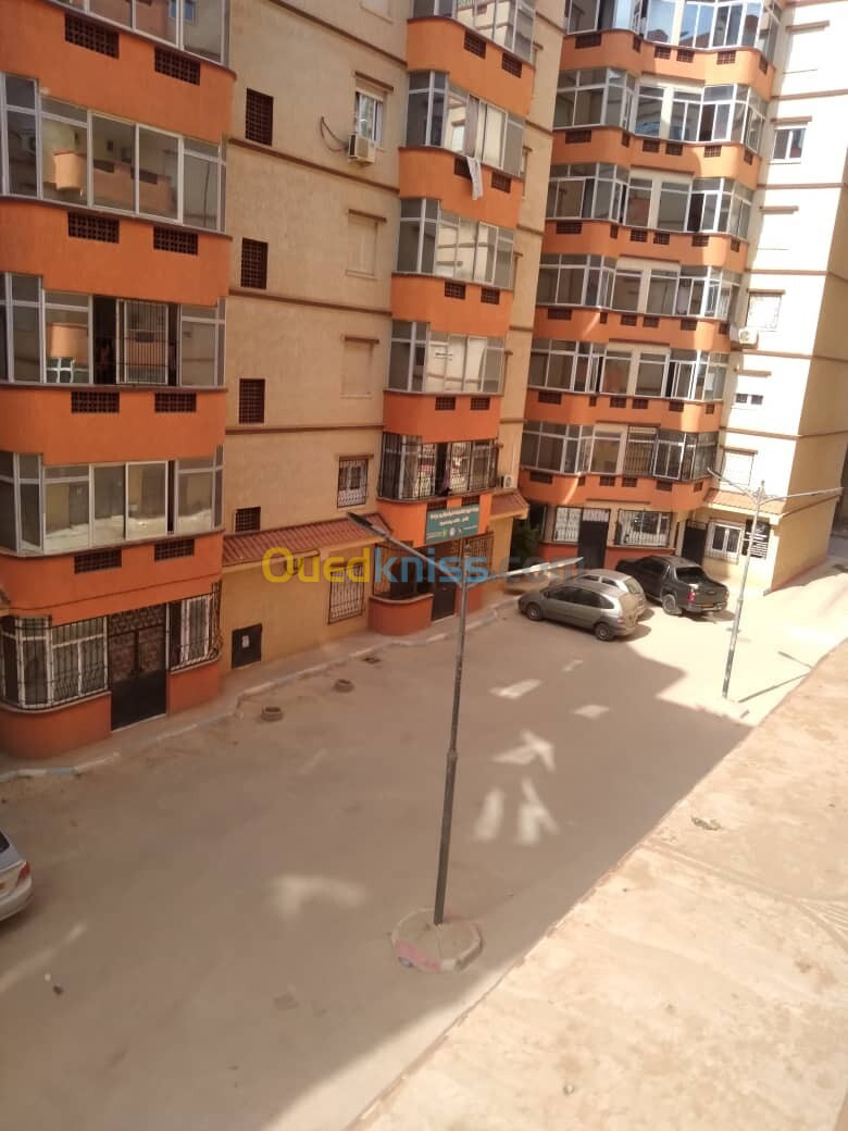 Vente Appartement F4 Chlef Tenes