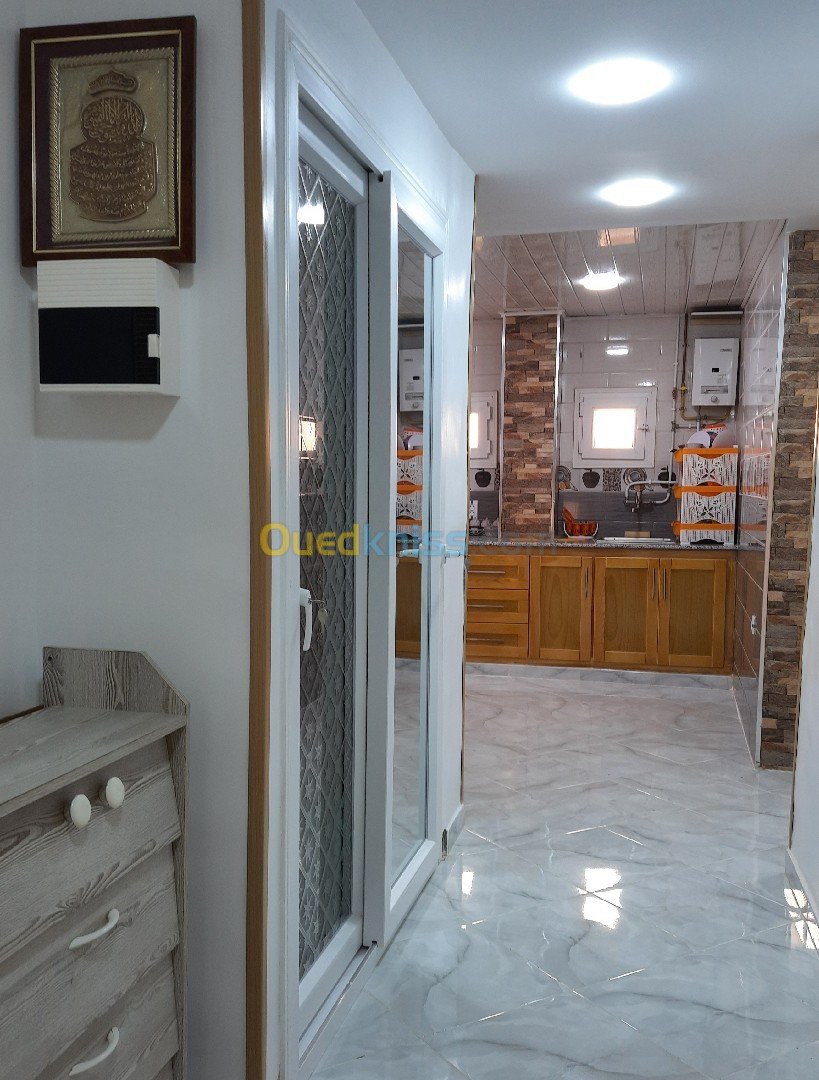 Location vacances Appartement F3 Mostaganem Mostaganem