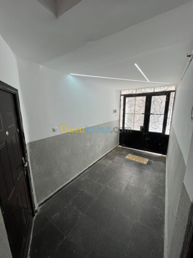 Vente Appartement F3 Alger Saoula