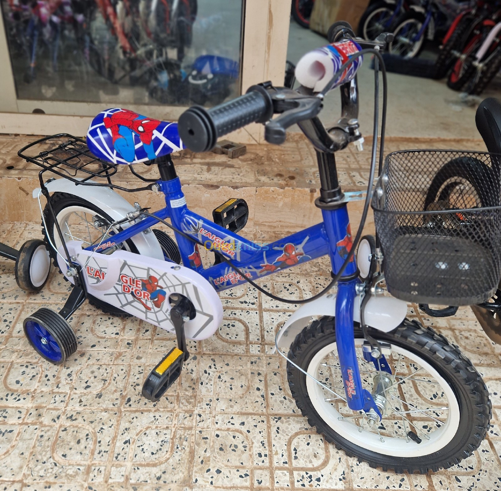 دراجة هوائية سبيدرمان 12 بوصة Vélo Spiderman 12pouces