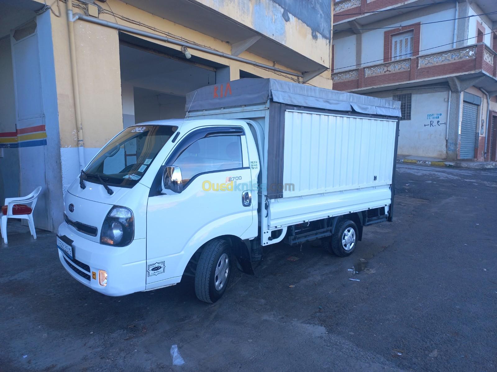 Kia 2700 Kia 2700 2015