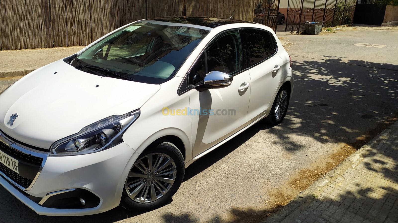 Peugeot 208 2019 208